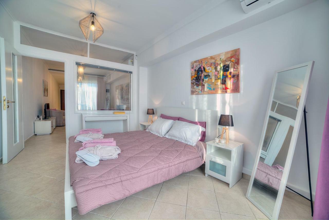 Downtown Glyfada Smart Apartment Атина Екстериор снимка